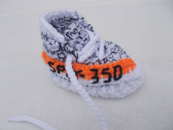 yeezy 350 baby shoes