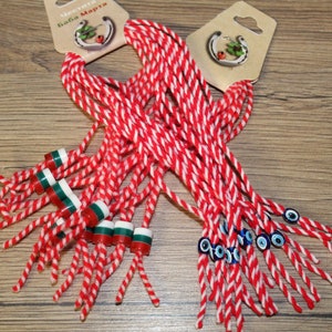 20 martenitsas, handmade martenitsas, martenitsas from Bulgaria, martenitsas for health, 20 martenitsas bracelets, martenisi