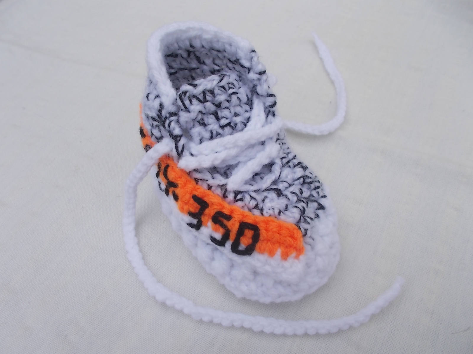 Crochet Baby Shoes The Yeezy Boost 350 V2 Sneakers Crochet | Etsy