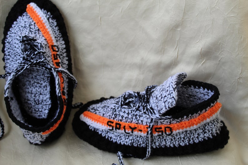 yeezy 350 boost slippers