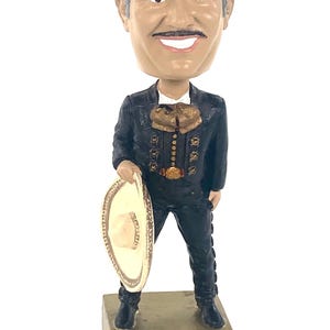 Vincenzo Mariachi El Rey ohne Kopf