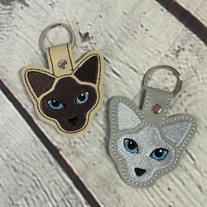 Siamese Cat, Meezer Embroidered Keychain, Key chain, KeyFob, Snaptab