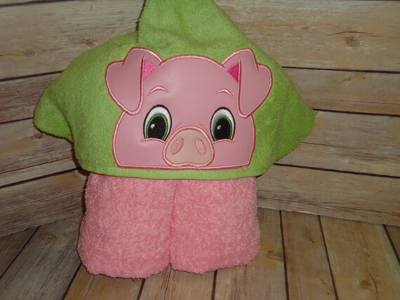 pig hooded towel