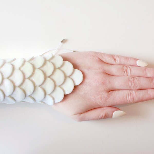Silicone mermaid/fish scales bracer