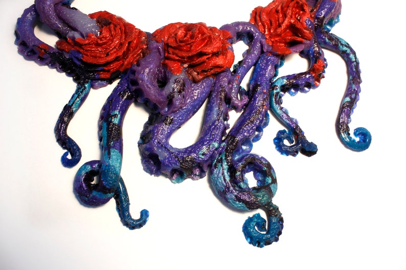 handmade Glamor, gothic, lolita, original, octopus organic and sophisticated! Silicone necklace with roses and tentacles unique