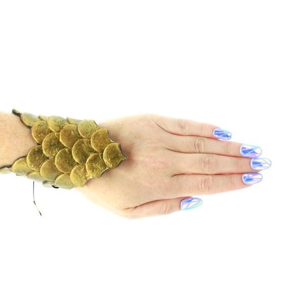 The Azteque: Mermaid Lyfe Style! Gold Silicone mermaid/fish scales bracelet/bracer