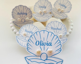 Brincos personalizados de pérola e concha: presente perfeito para madrinhas e despedida de solteira com tema praiano
