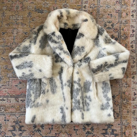 Vintage 1990s Glenn Models Ltd Faux Fur Arctic Fox Made in England Womens L/XL Outerwear Jacket Retro Boho Grunge Streetwear Jacket Cool - Etsy Vintage 1990s Glenn Models Ltd Faux Fur Arctic Fox Made in England Womens L/XL Outerwear Jacket Retro Boho Grunge Streetwear Jacket Cool - Etsy
