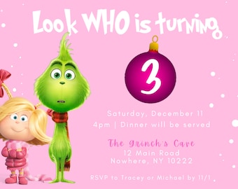 Può includere: Invito di compleanno rosa con il Grinch e Cindy Lou Who. Il testo "Look WHO is turning" è in alto. Un ornamento viola con il numero "3" è al centro. Dettagli dell'evento inclusi.