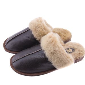 Men's leather sheepskin slippers Really elegant and classic High quality handmade in EU image 4