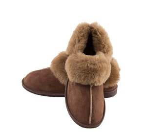 Men's  slippers made from genuine sheepskin with the wool turned in double thick soles, strongly sewed seams