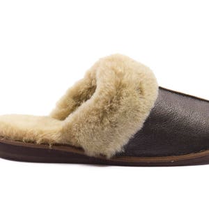 Men's leather sheepskin slippers Really elegant and classic High quality handmade in EU image 8