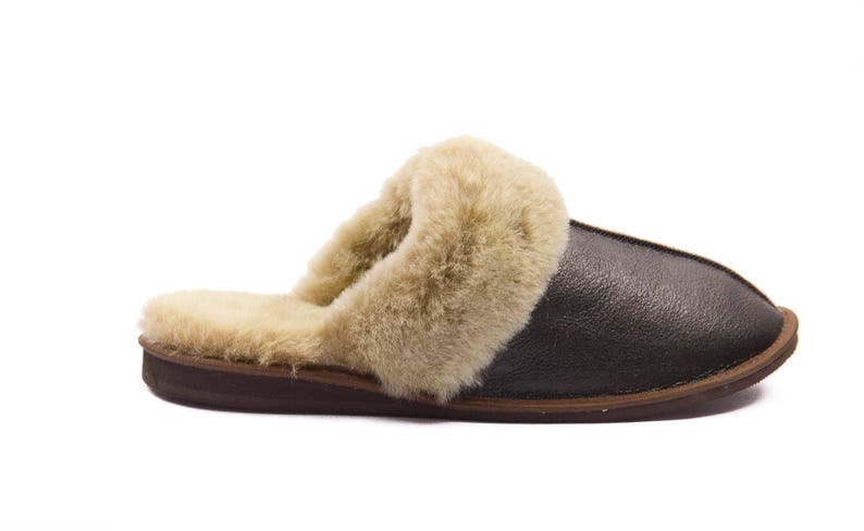 Men's leather sheepskin slippers Really elegant and classic High quality handmade in EU image 8