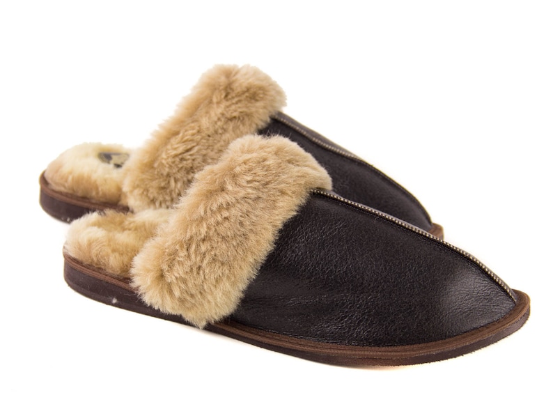 Men's leather sheepskin slippers Really elegant and classic High quality handmade in EU image 6