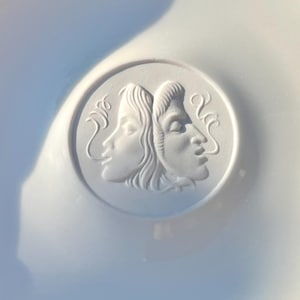KPM Berlin Porcelain Ashtray: Böttger Relief, GDR Era