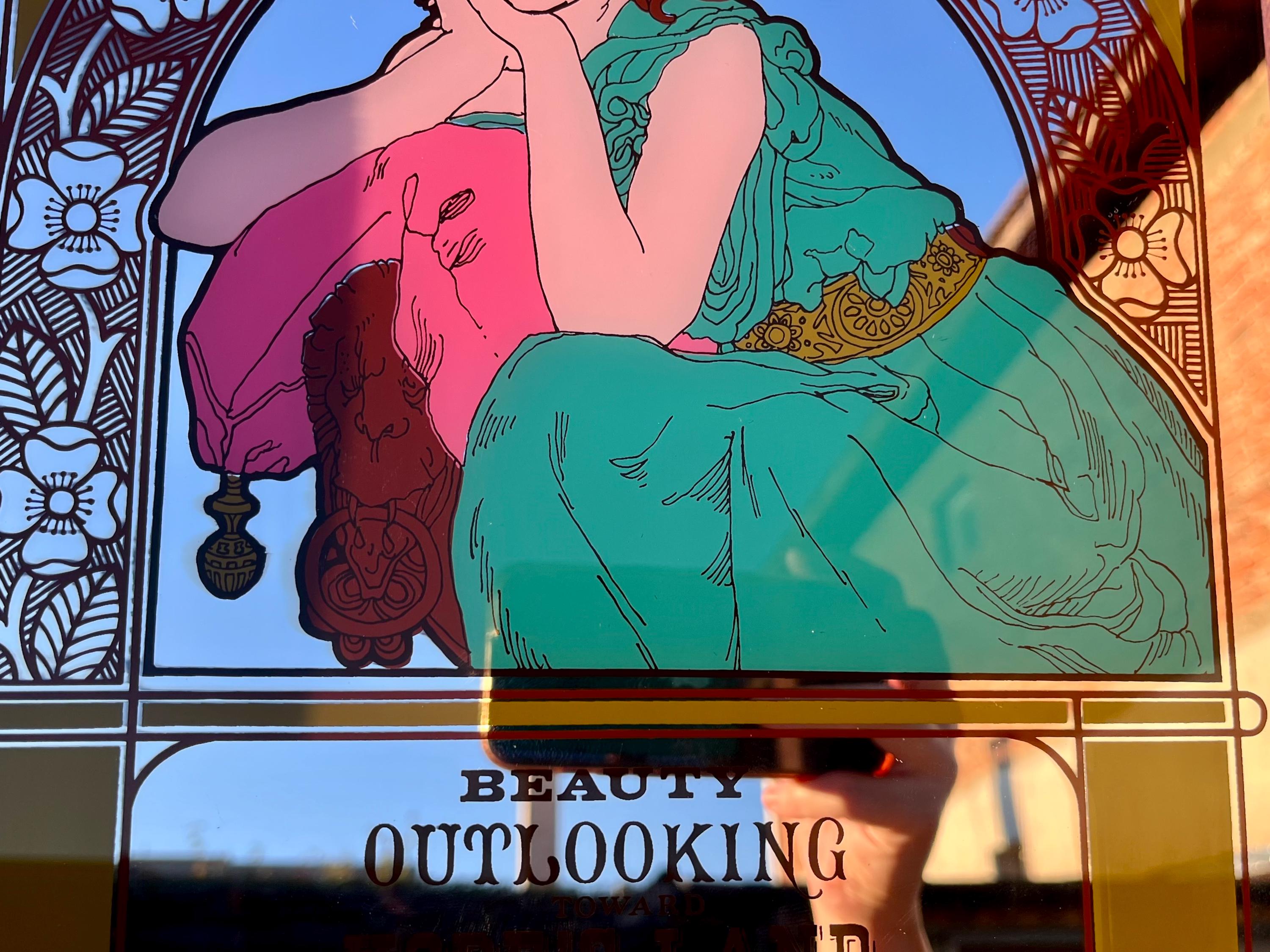 希少なヴィンテージアールヌーボー様式の鏡（女性の肖像画付き