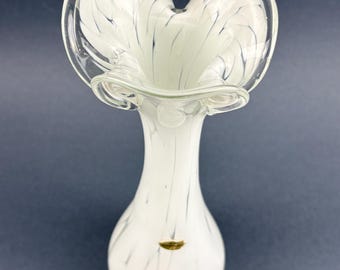 Vintage Hand-Blown White Swirl Art Glass Vase 27.5 cm – Elegant Mid Century Decor