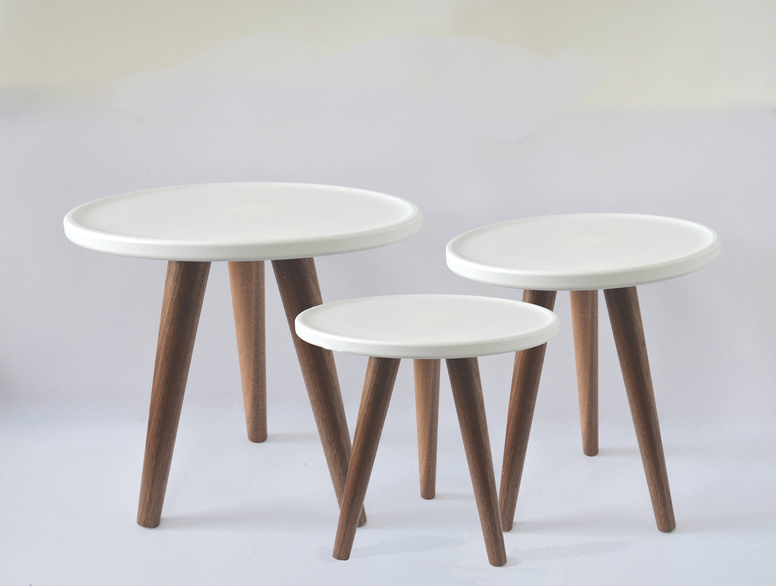 White side table with wood legs discount