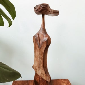 Mozambican Woman Statue// African Wood Statue, Afrocentric Style, African Art, Ethnic, African Decor, African Woman Sculpture