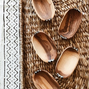 Shallow Oval Batik Spice Bowls // African Goods, African Bowls, Wood Serving Bowls, Kitchen Decor, Handcarved African Bowls, Wood Bowls