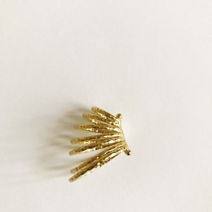 Textured Verae Ear Cuff //  Minimalist Ear Cuff, Gold Plated Ear Cuff Hoop Earring,  Ear Cuff No Piercing, Trendy Ear Cuff, Gold Earrings