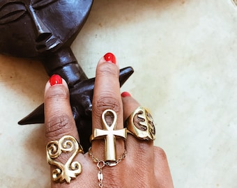 Large Ankh Ring // Key of Life, Gold Ankh Ring, Ancient Egyptian Jewelry, Ethnic Jewelry, Brass Jewelry, Kemetic, Kemet Egypt, Afrocentric