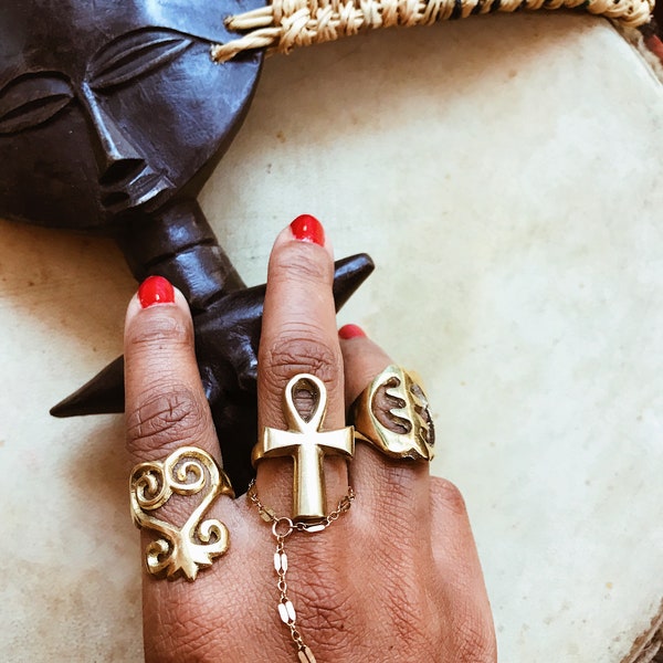 Large Ankh Ring // Key of Life, Gold Ankh Ring, Ancient Egyptian Jewelry, Ethnic Jewelry, Brass Jewelry, Kemetic, Kemet Egypt, Afrocentric