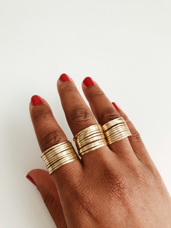 Bague superposition Bague en laiton Bague en or Bijoux egyptiens anciens Bijoux ethniques Bijoux en laiton Bague africaine Bijoux afrocentriques Bague empilable Etsy France