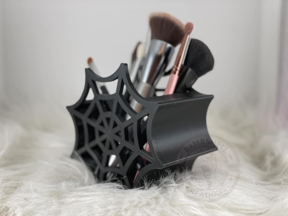 Spiderweb Tabletop Accessory Holder - Etsy