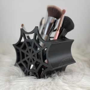 Spiderweb Tabletop Accessory Holder