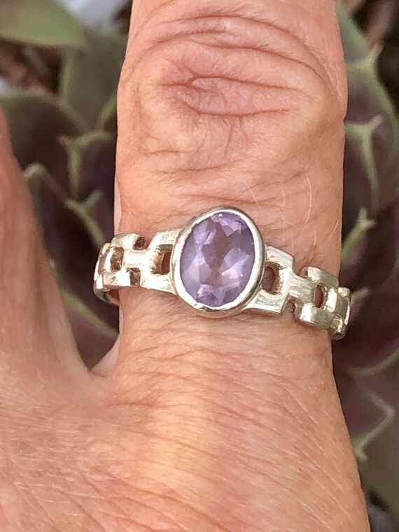 925 Oval Amethyst Ring - image 5