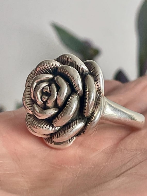 925 Puffy Flower Statement Ring - image 1