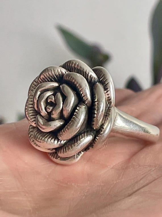 925 Puffy Flower Statement Ring - image 9