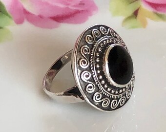 Black Onyx Ring With Modern Motif-925k Silver Jewelry-silver - Etsy