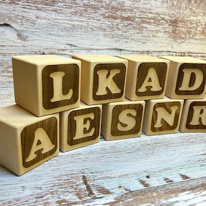 Cubo de madera personalizado, letra de nombre, regalo para nacimiento, decoración de habitación infantil, decoración para sesión de fotos, regalo para bautizo