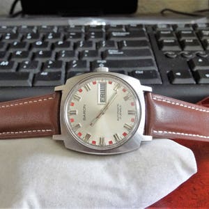 Vintage 1970s Baron Automatic 17-Jewels West Germany Mens Watch w/ 19mm Leather Band