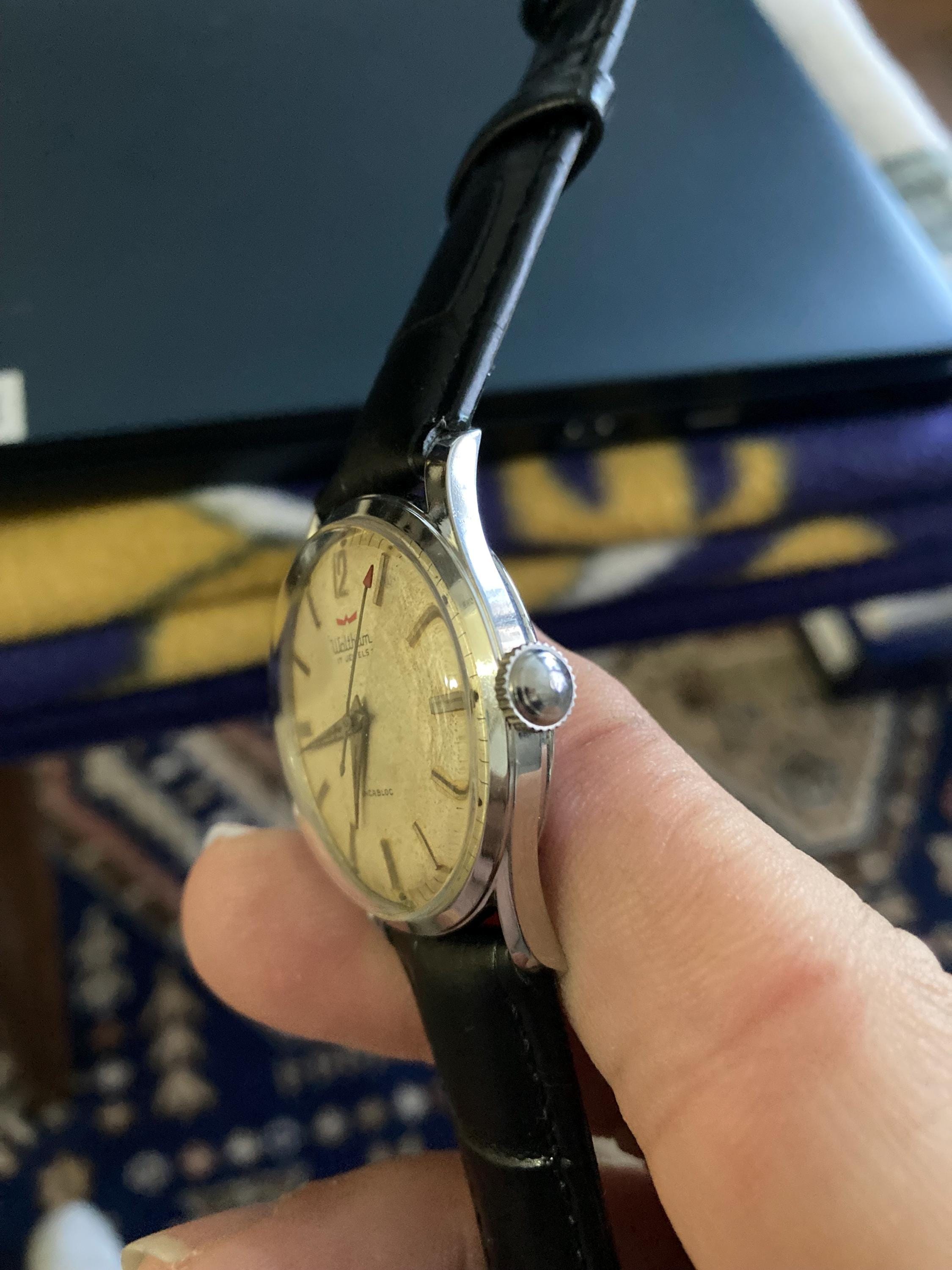 Vintage 1960s Waltham Swiss Men's Watch, 17 Jewels, Leather Band