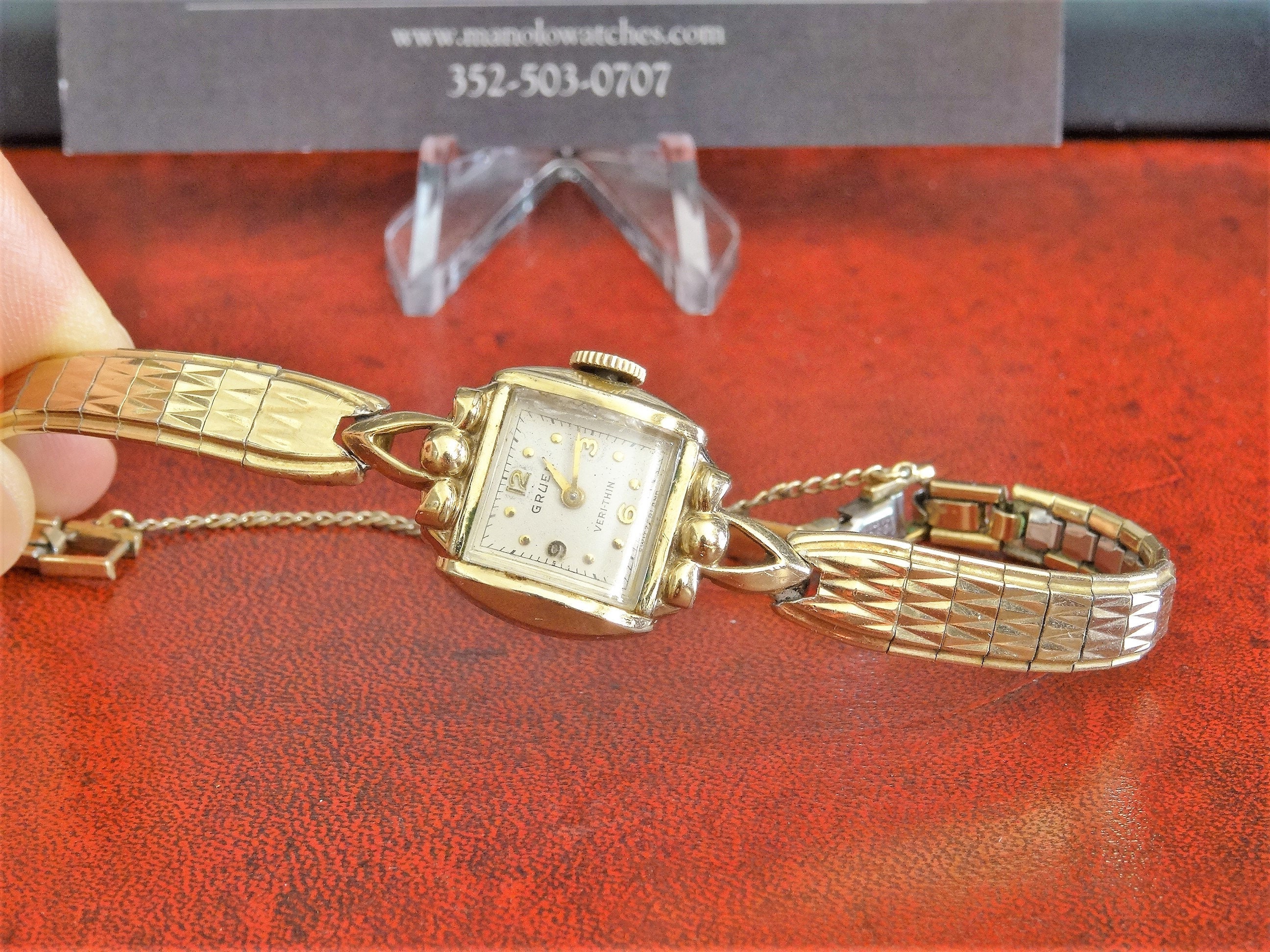 Vintage Gruen Veri-thin 10K R.G.P. Bezel Ladies Watch W/ 1 