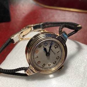Vintage 1930s Harman 10K Gold Filled Winding Ladies Watch w/ Rope Band image 3