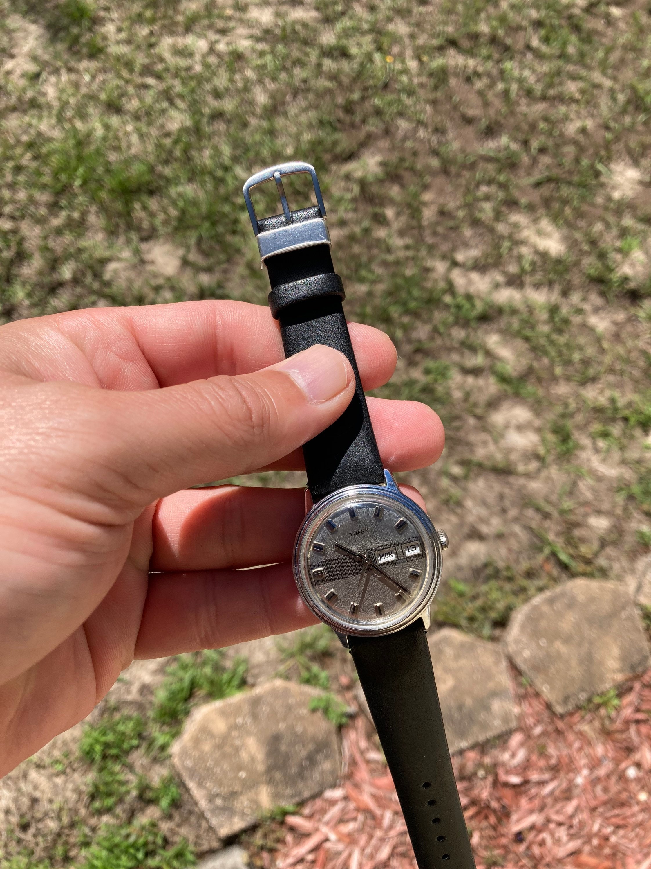 タイメックス　自動巻き　1974年製 ヴィンテージ 1974 Timex 巻き上げ式防水日付表示メンズ腕時計