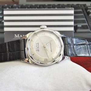 Vtg 1959 Bulova Self Winding 23-Jewels Engraved Mens Watch w/ 16mm Leather Band