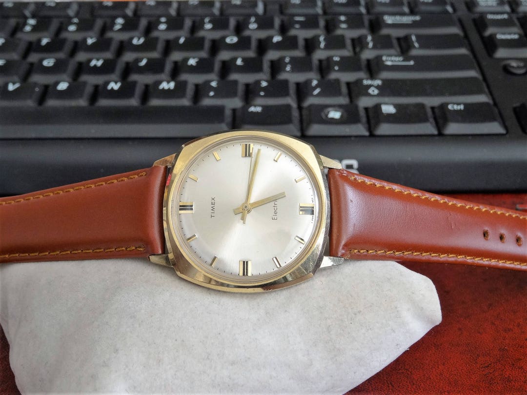 Vtg Timex Gold Tone Electric Crown-less France Mens Watch W/ - Etsy