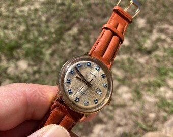 ビンテージ 腕時計 ヴィンテージ 1975 Timex 自動巻き 防水 日付 メンズ腕時計、18 mm
