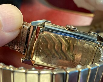 BULOVA ピンクゴールド ヴィンテージ時計 1940年代製 BULOVA ピンクゴールド ヴィンテージ時計 1940年代製