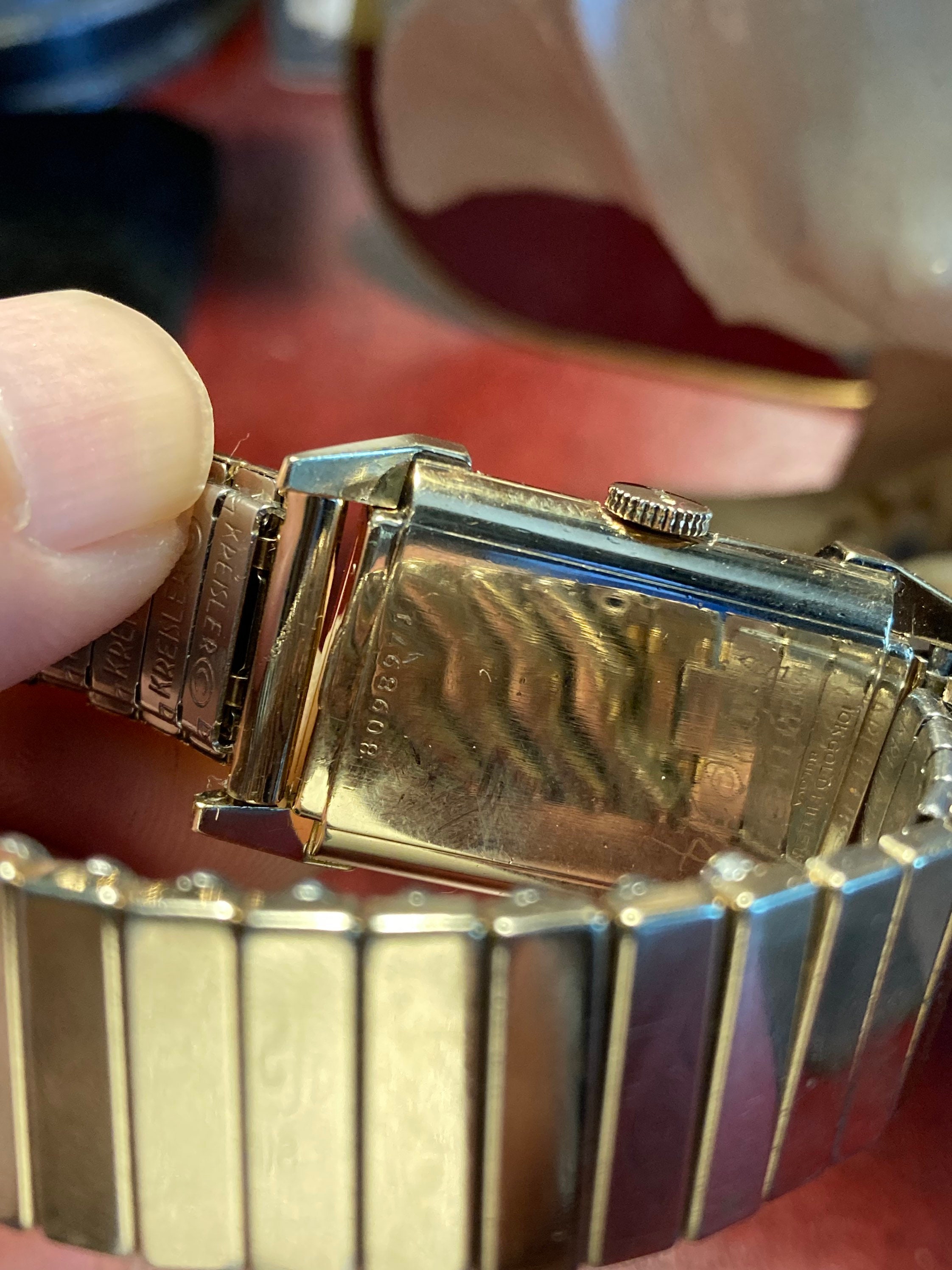 1940 年代のヴィンテージ Bulova 刻印入りタンク 10K ゴールド