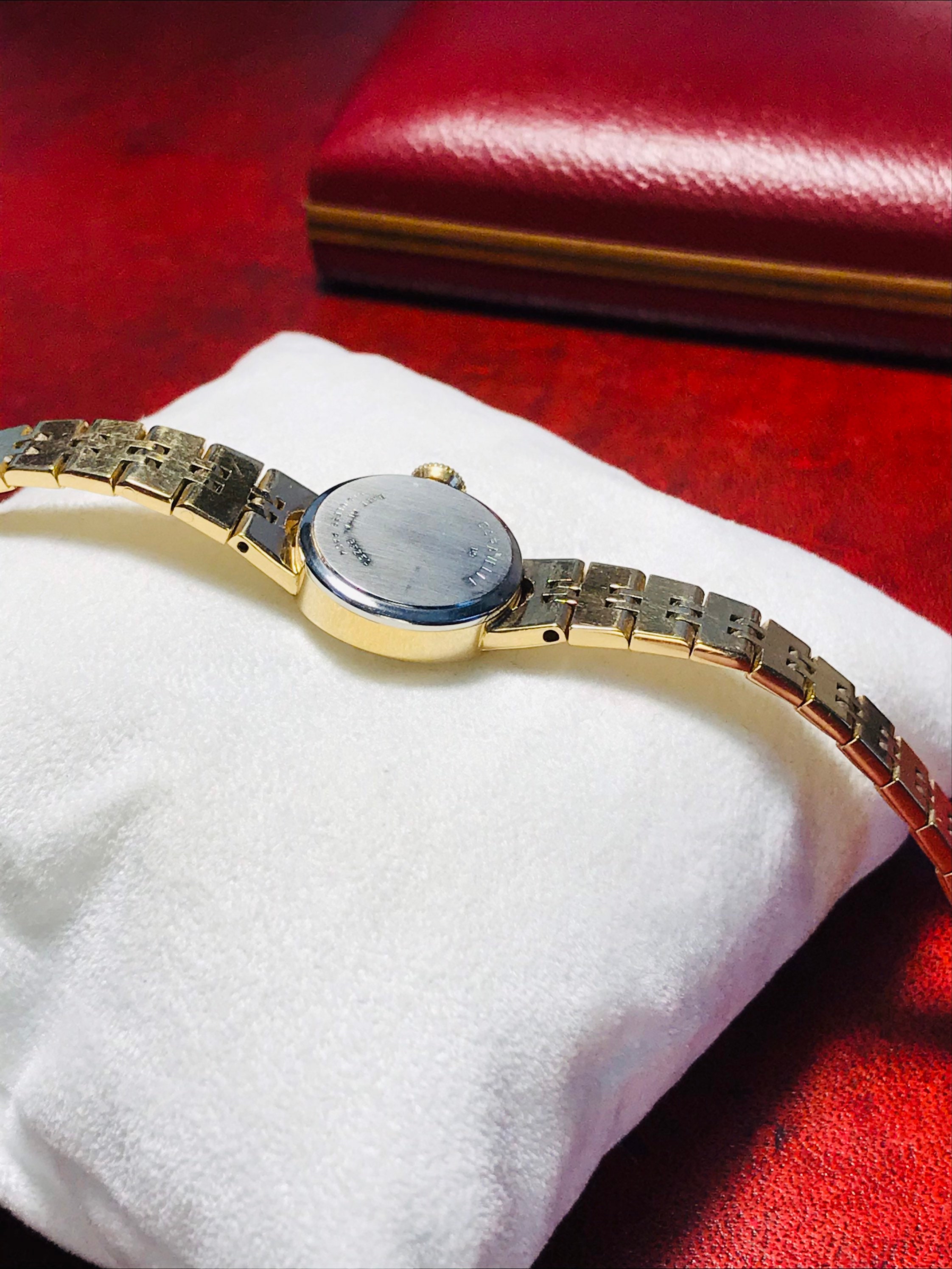 【稼働品】ヴィンテージ CARAVELLE キャラベル 腕時計 機械式 手巻き アンティーク メンズ V065 CARAVELLE カラベル キャラベル 自動巻き クッション型ケース グレー