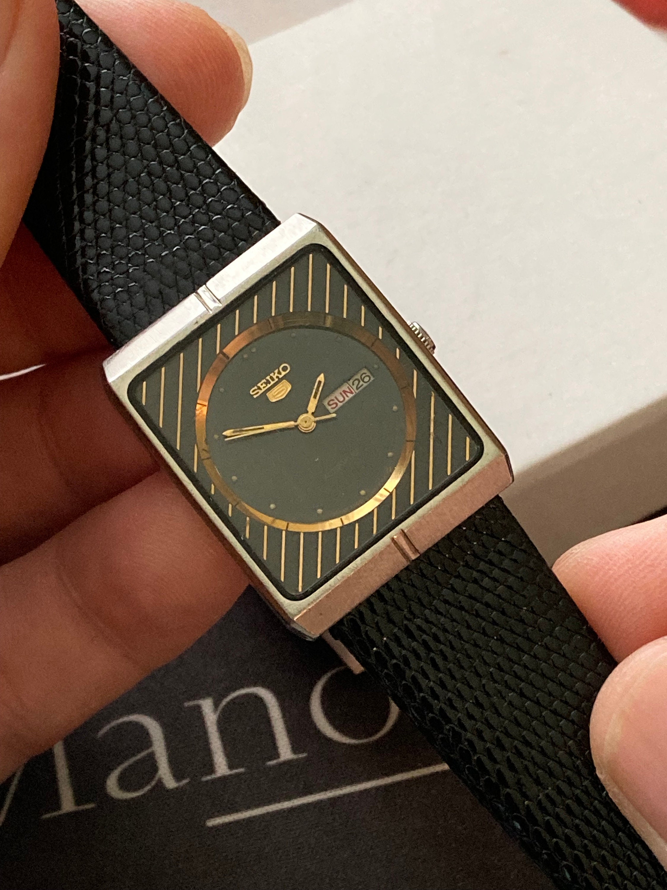 90s SEIKO ポストモダン vintage clock メンフィス SEIKO 掛時計