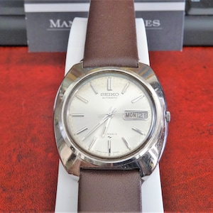Vtg 1980 Seiko Automatic 21-Jewels Day/Date Men&#39;s Watch w/ 20mm Gen Leather Band