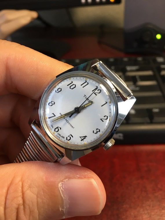 1978年製ヴィンテージ品 Timex Marlin 機械式風防腕時計 18mm
