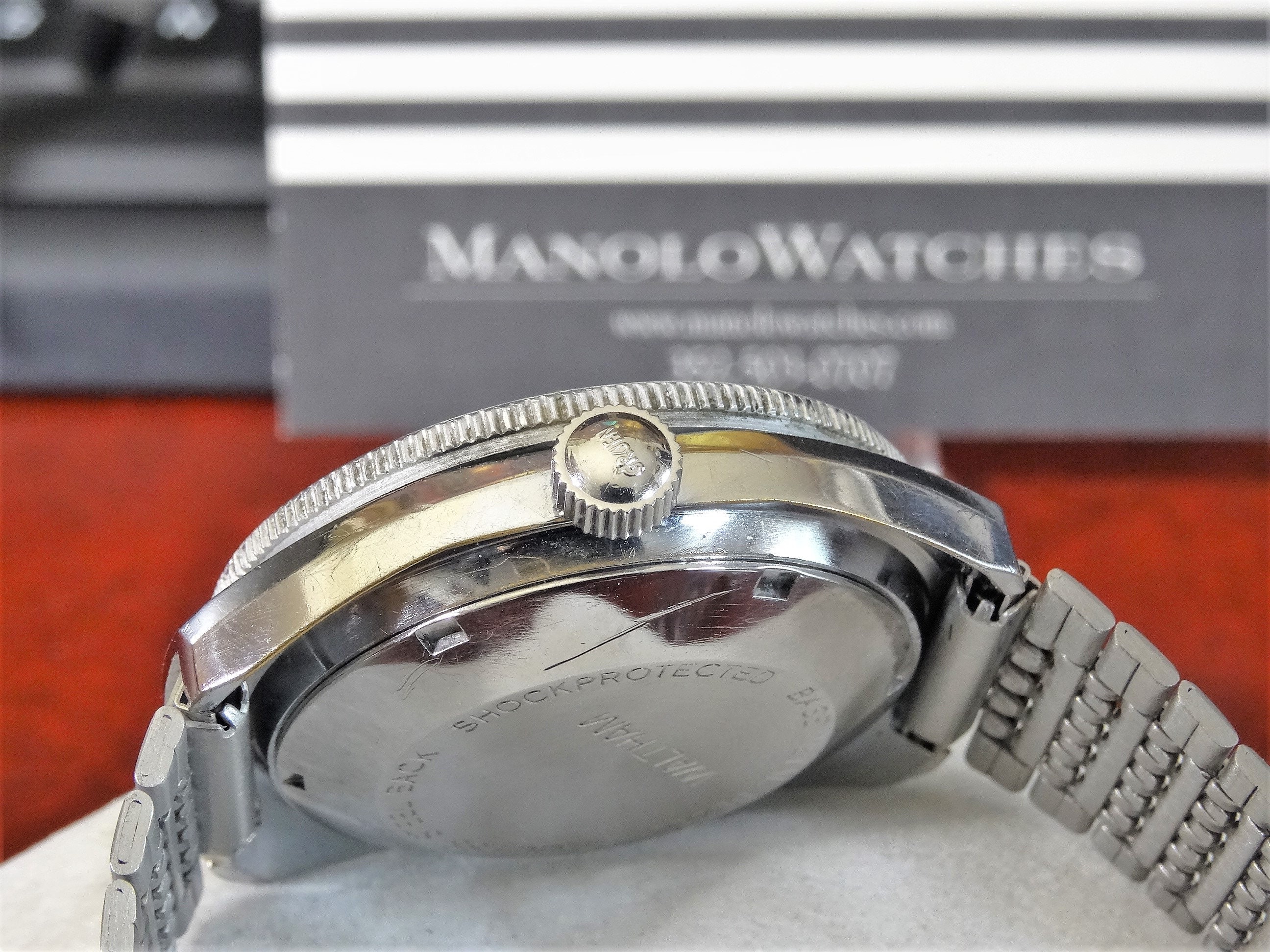 Montre Automatique WALTHAM Suisse Années 1970 - 17 Bijoux, Ton Or, Indicateur Date/jour